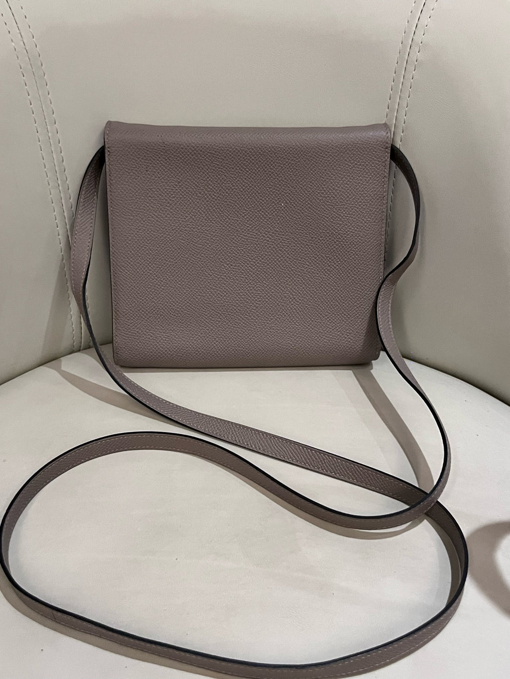 Hermes 916051