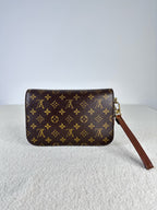 Louis Vuitton Clutch