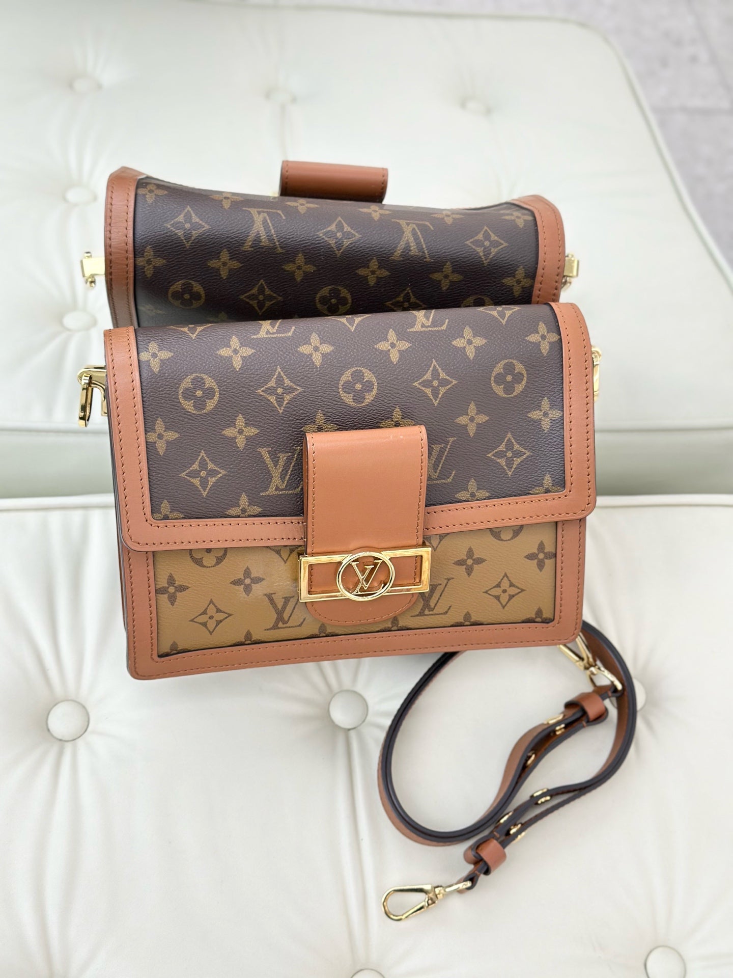 Louis Vuitton Crossbody M44391