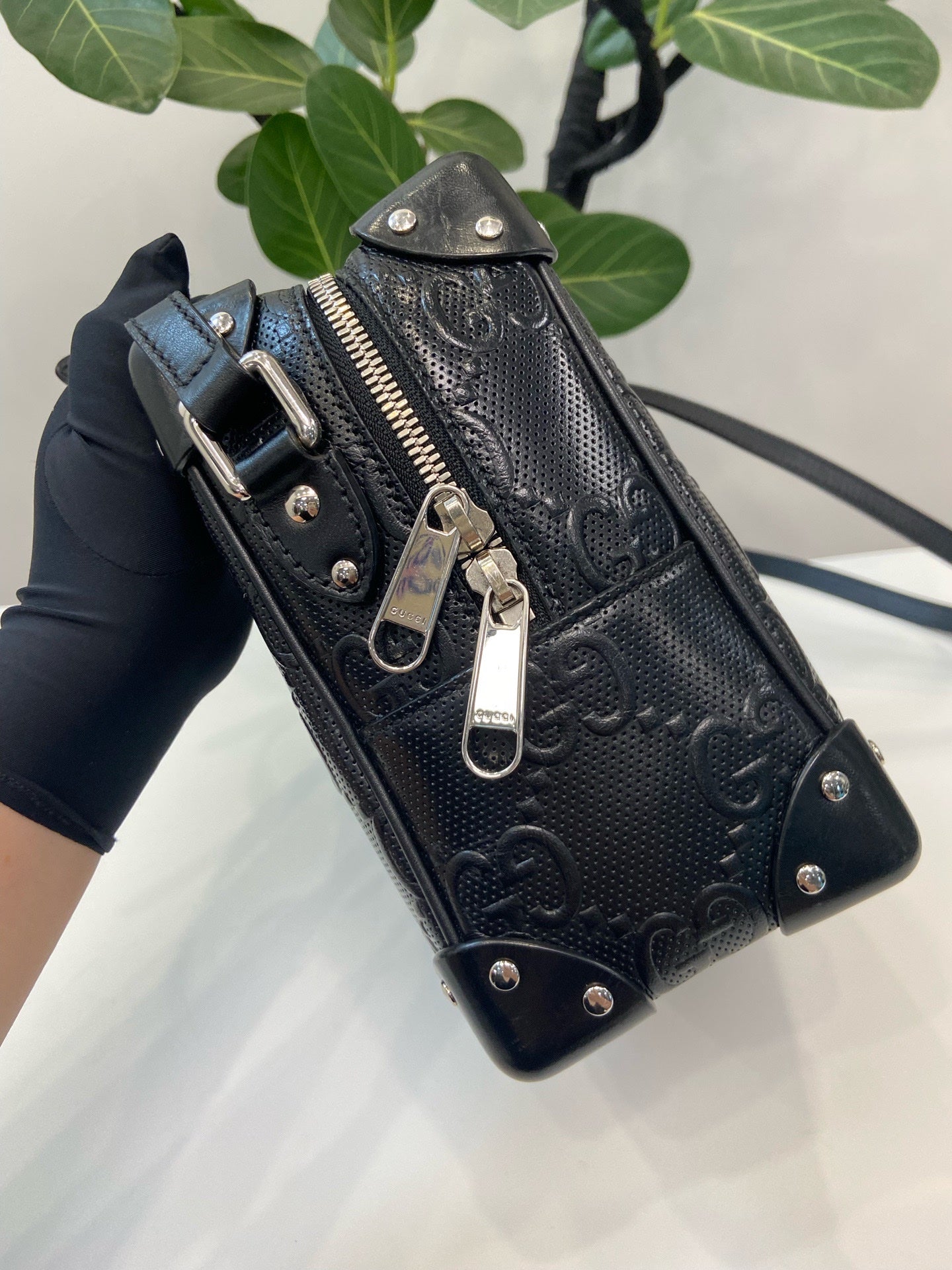 Gucci Black