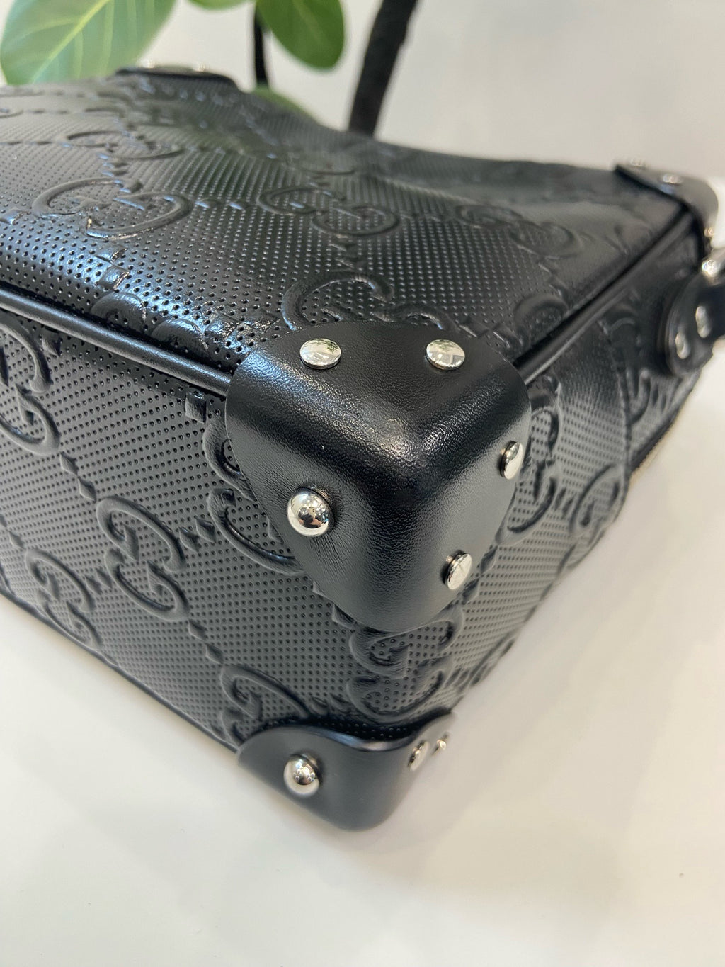 Gucci Black