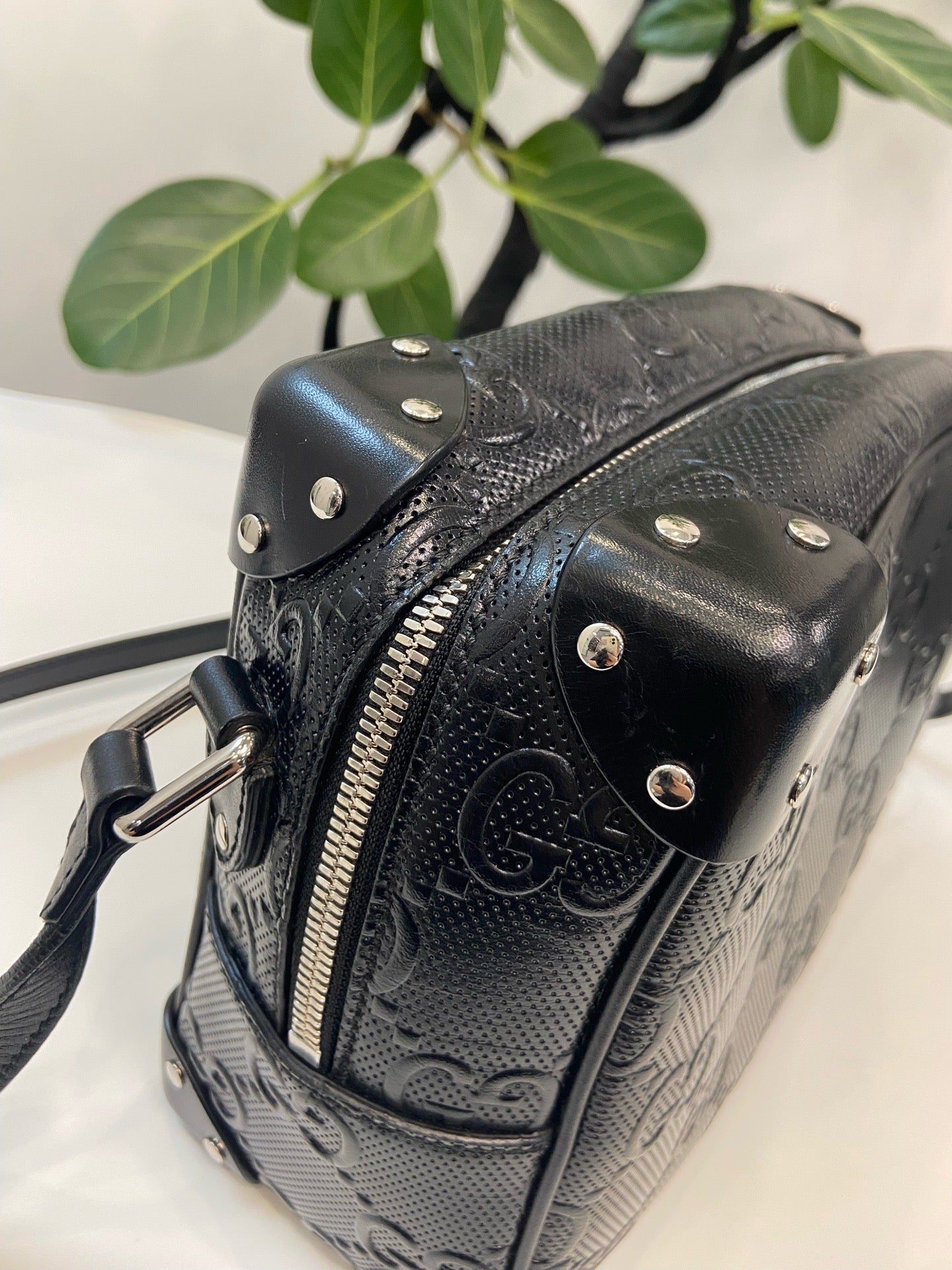 Gucci Black
