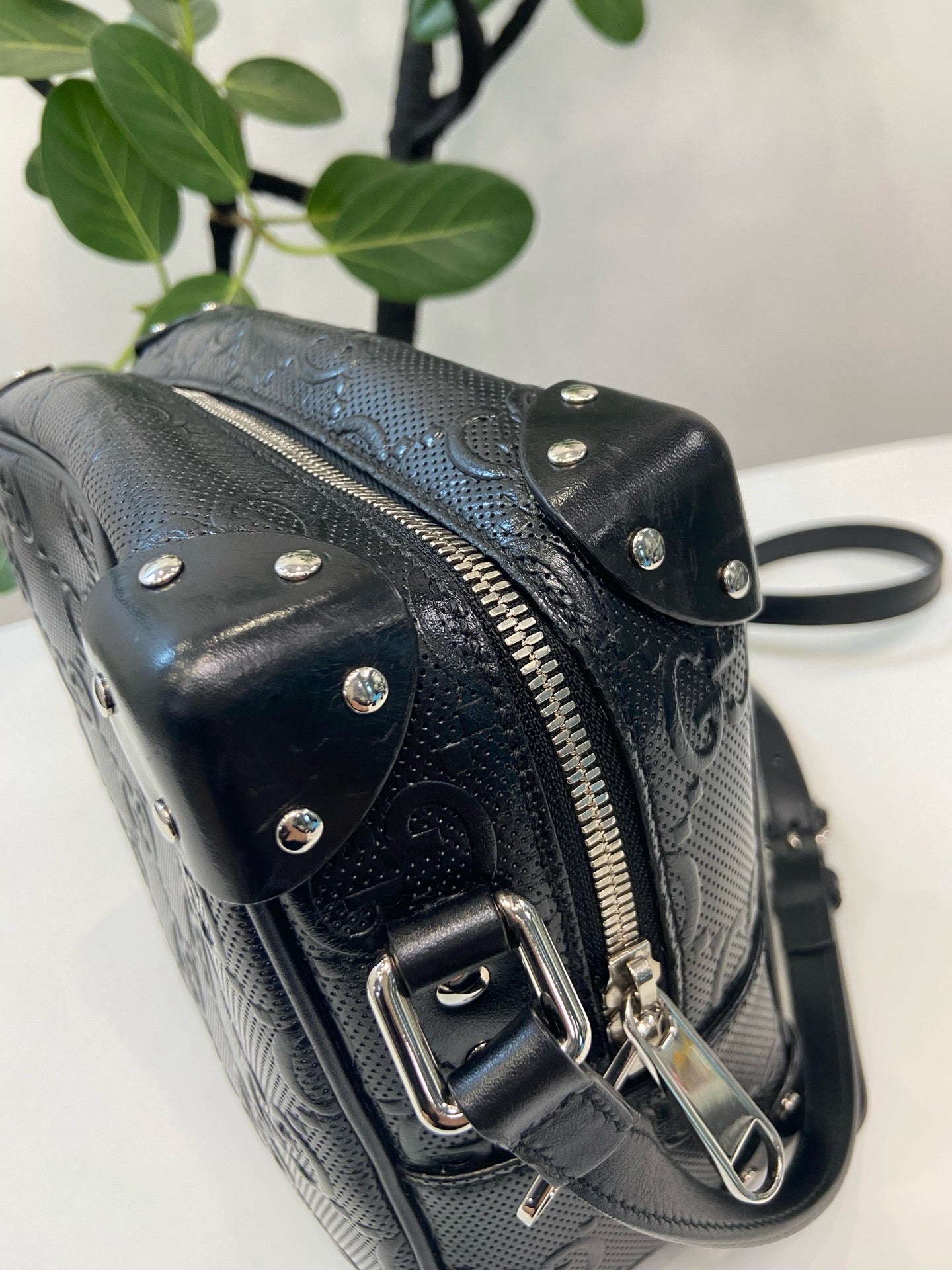 Gucci Black
