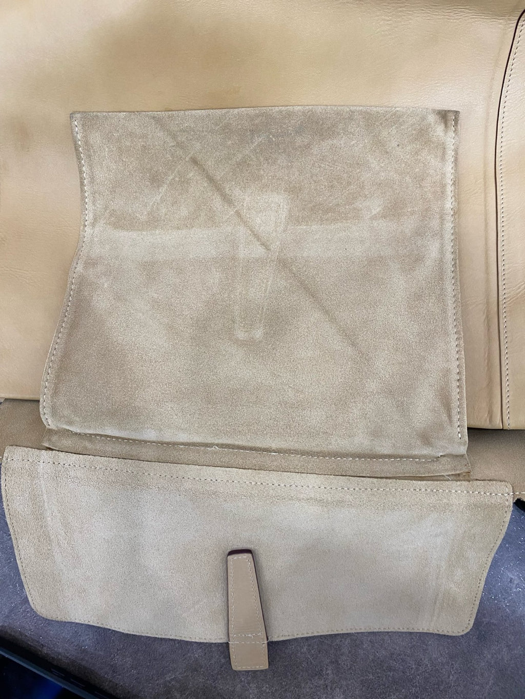 Loewe Yellow