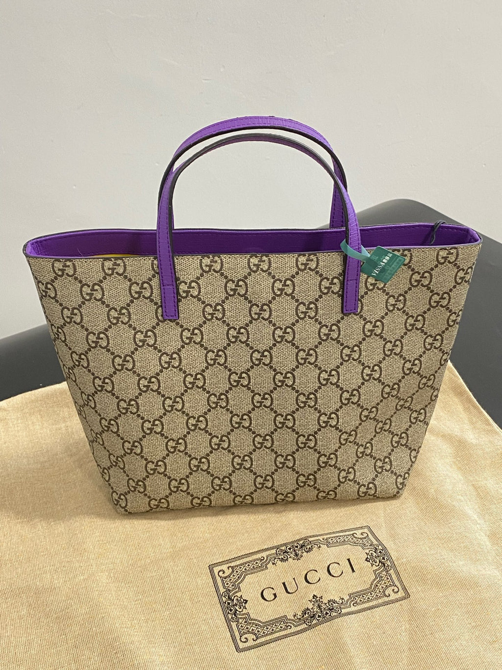 Gucci