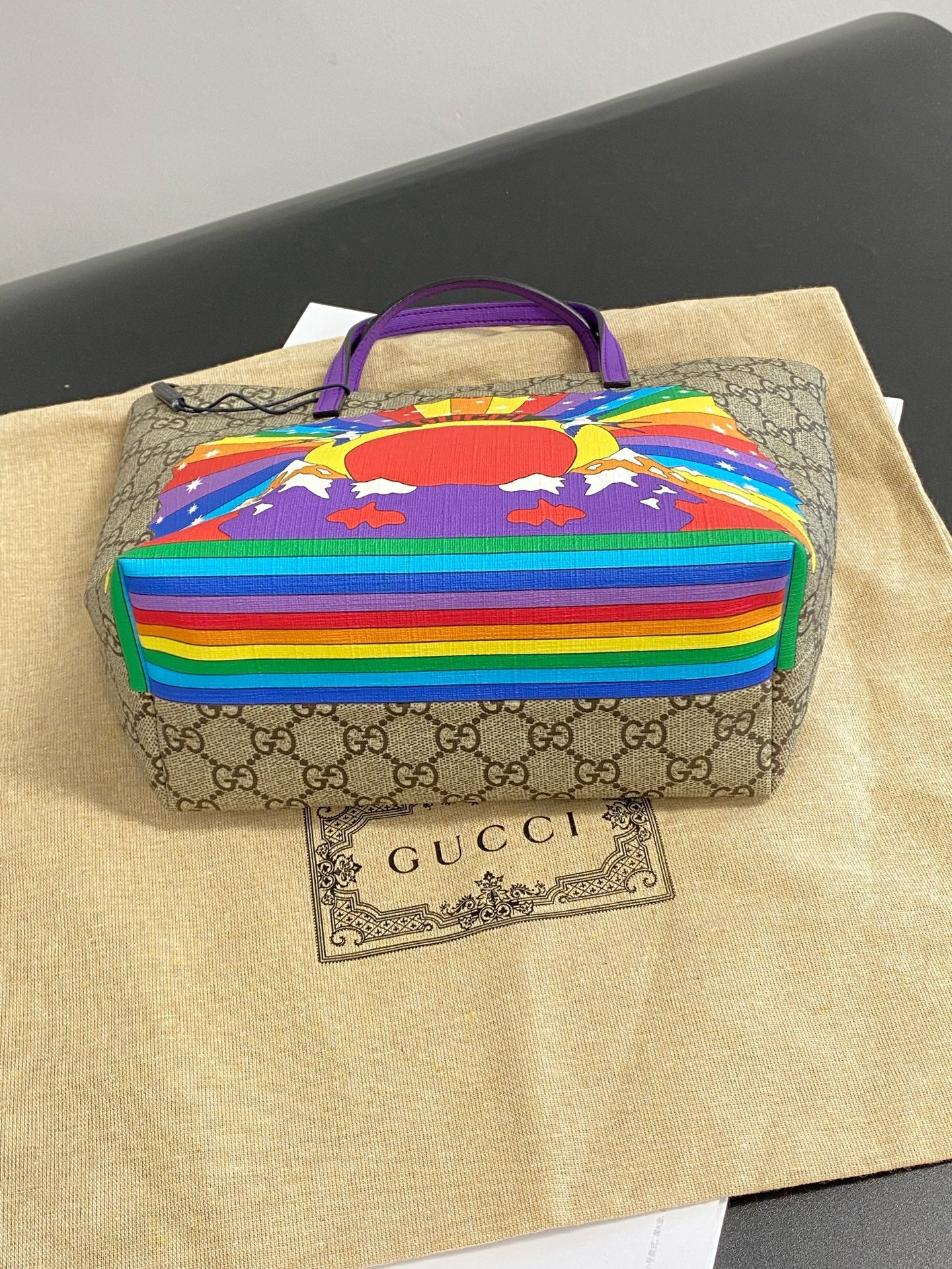 Gucci
