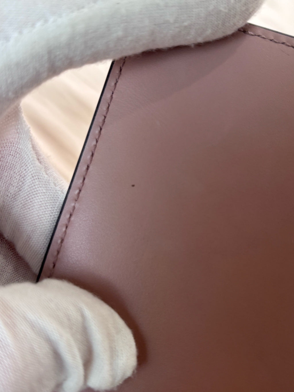 Gucci Leather Pink Crossbody