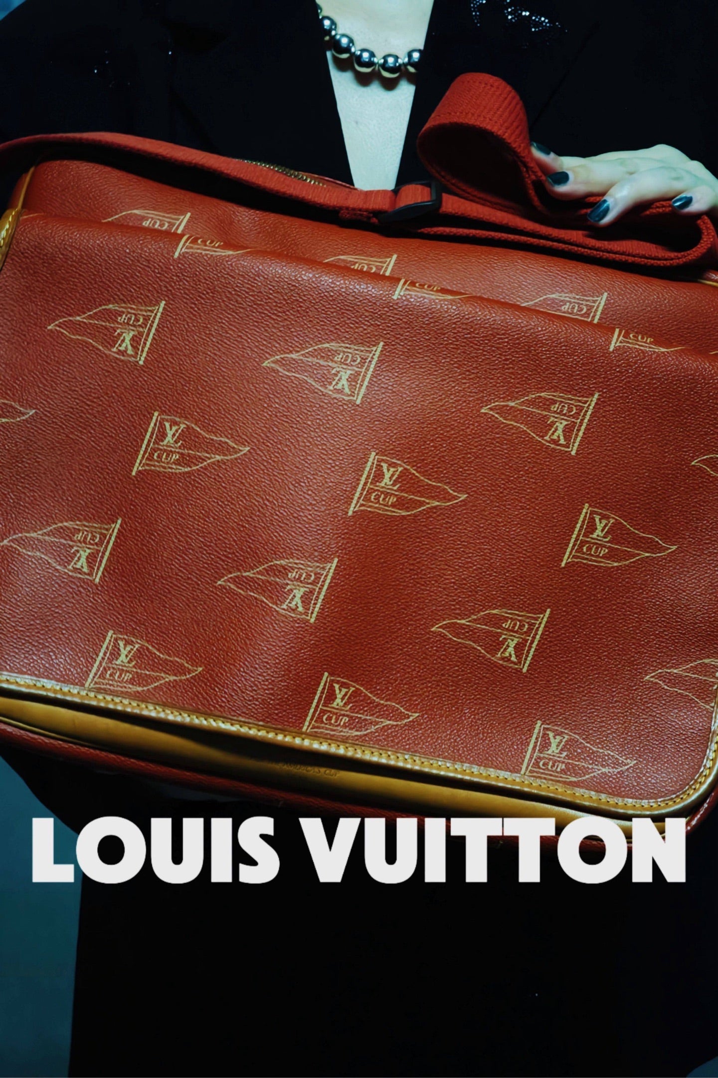 Louis Vuitton Shoulder Bag