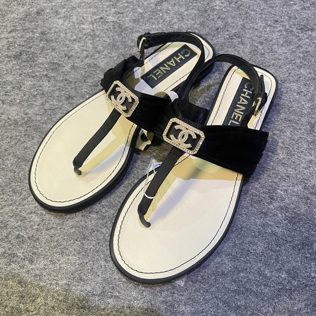 Chanel Black