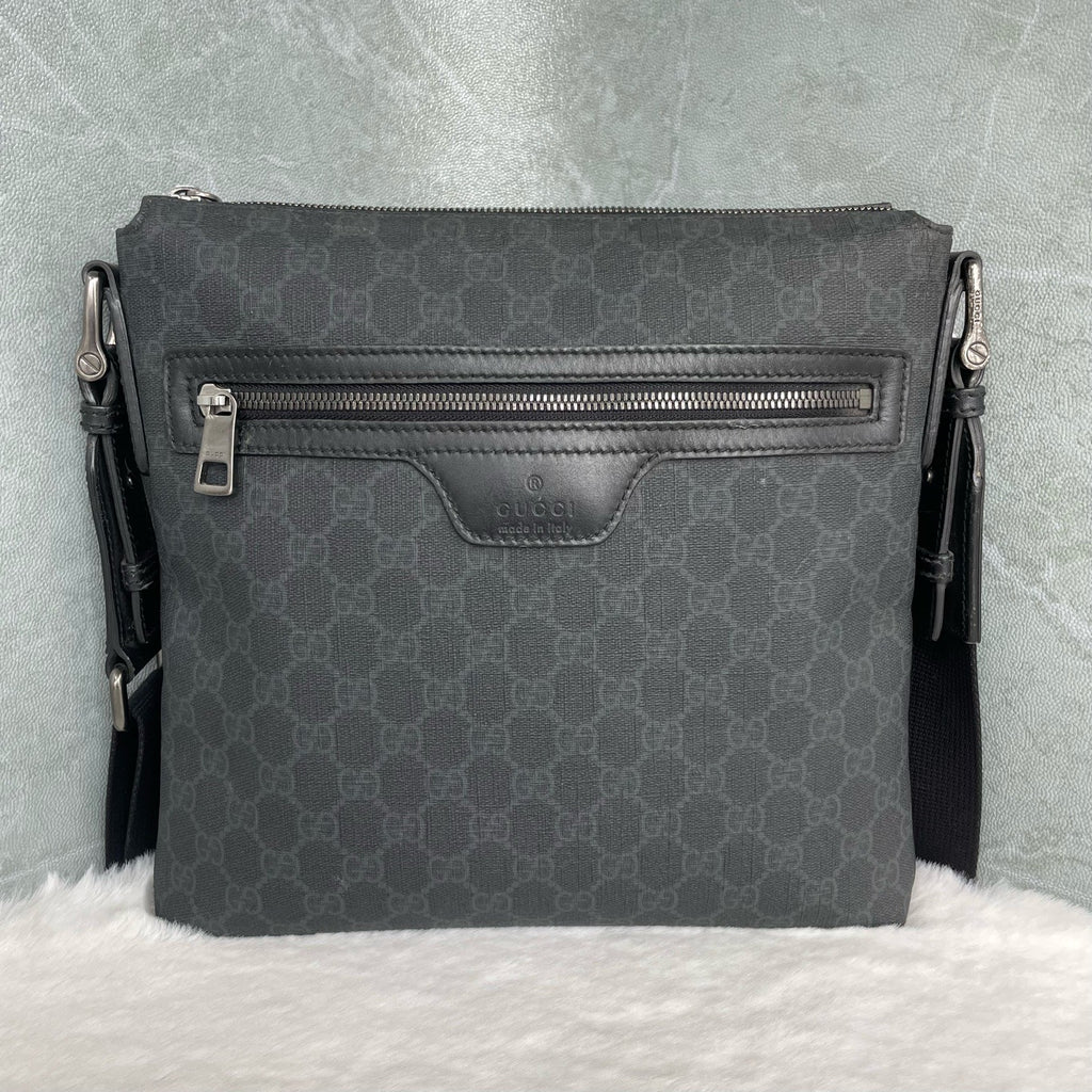 Gucci Faux leather