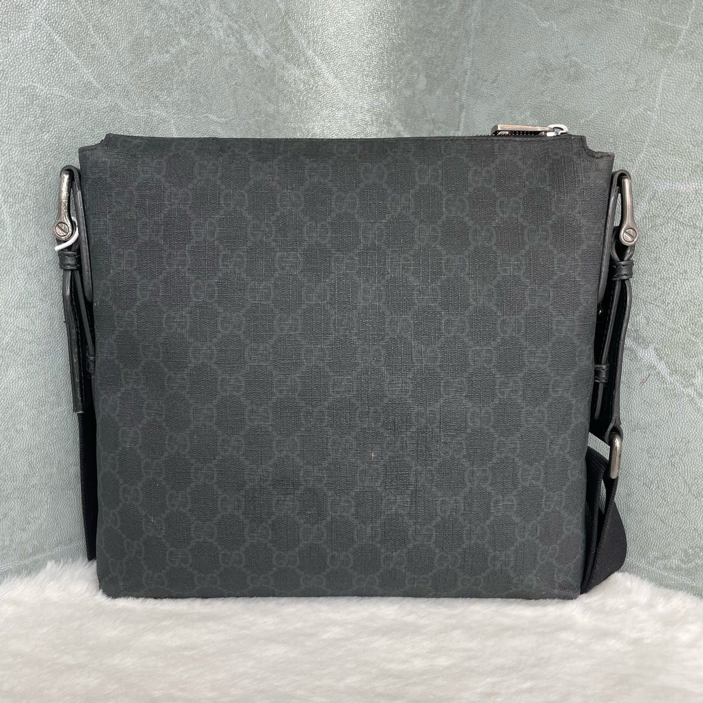 Gucci Faux leather