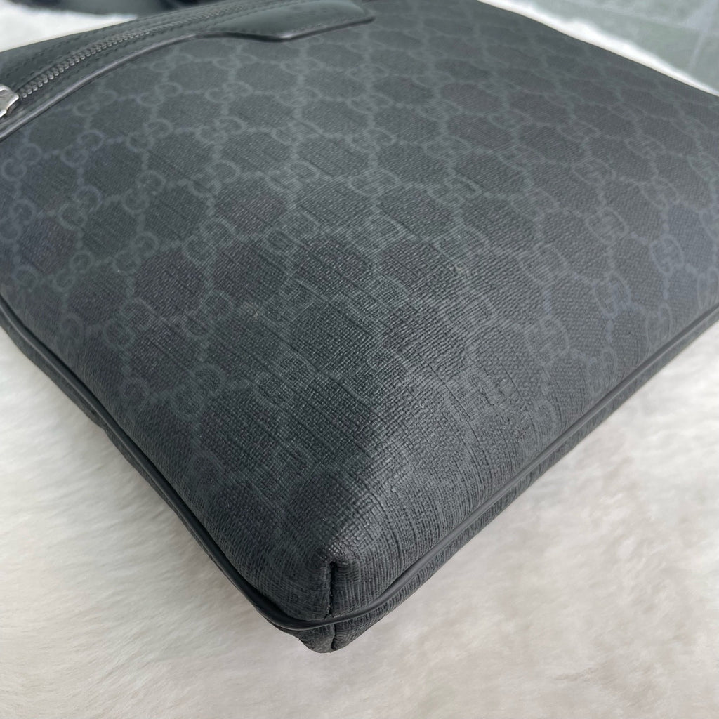 Gucci Faux leather