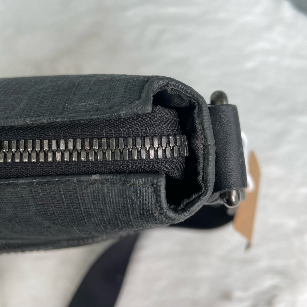 Gucci Faux leather