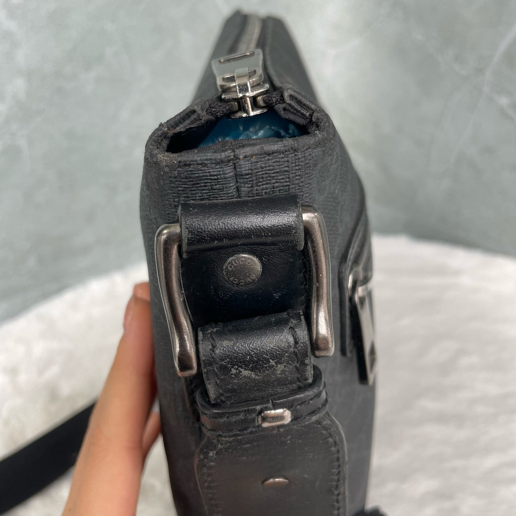 Gucci Faux leather