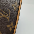 Louis Vuitton Boite Chapeau Crossbody M44699