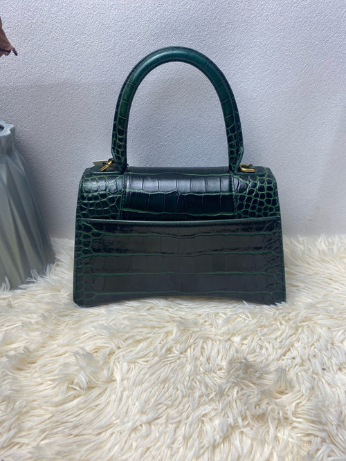Balenciaga 18.8 cm long x 13.0 cm high x 7.9 cm wide 5928331LRGM3011