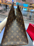 Louis Vuitton M44576