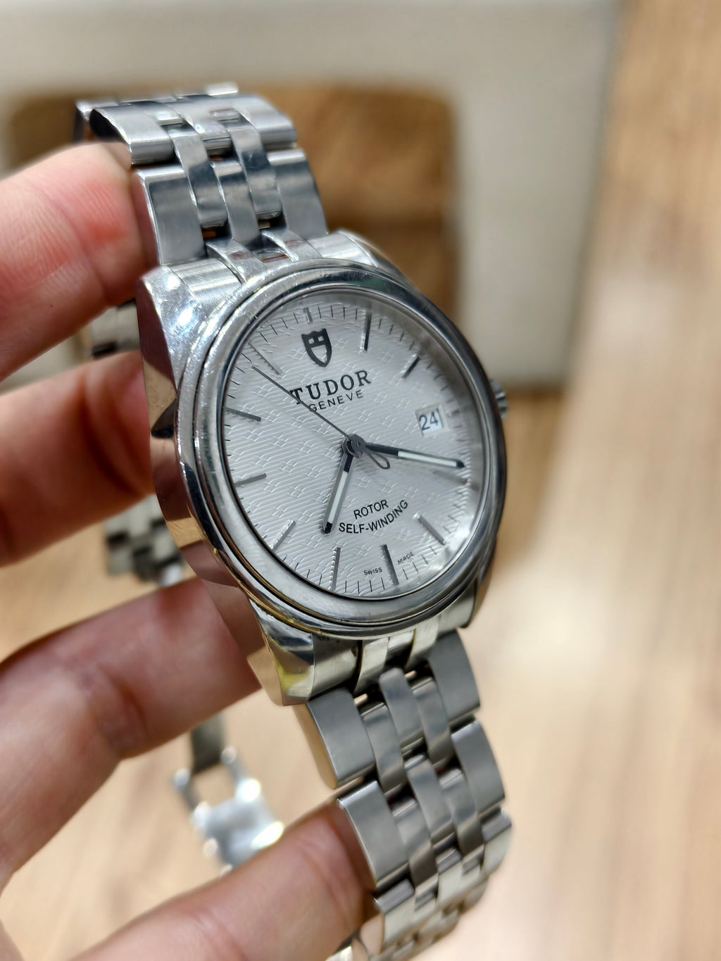 Tudor Junjue Calendar Model 36 millimeters m55000-0003