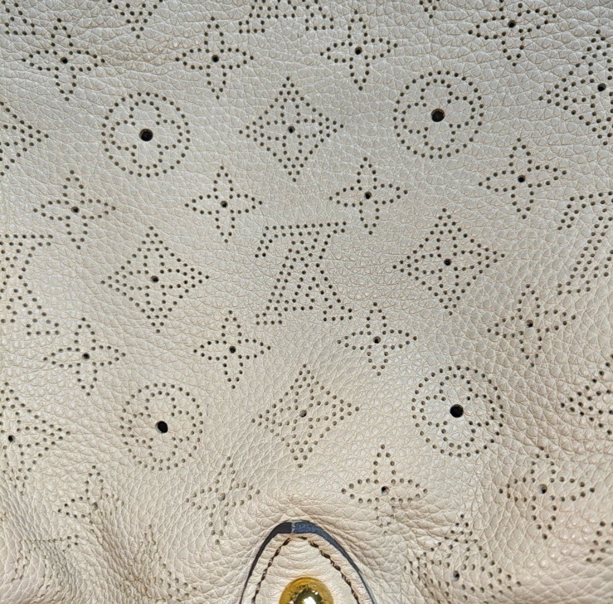 Louis Vuitton Beige Shoulder Bag