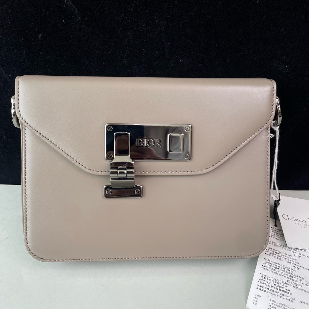 Dior Gray