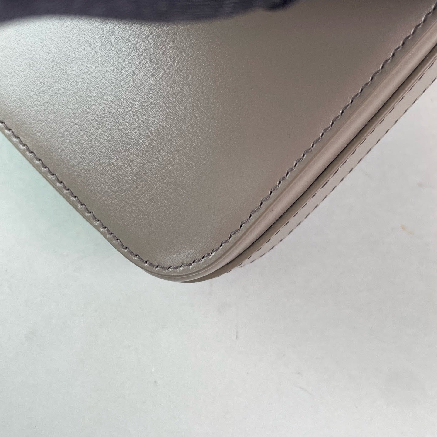 Dior Gray