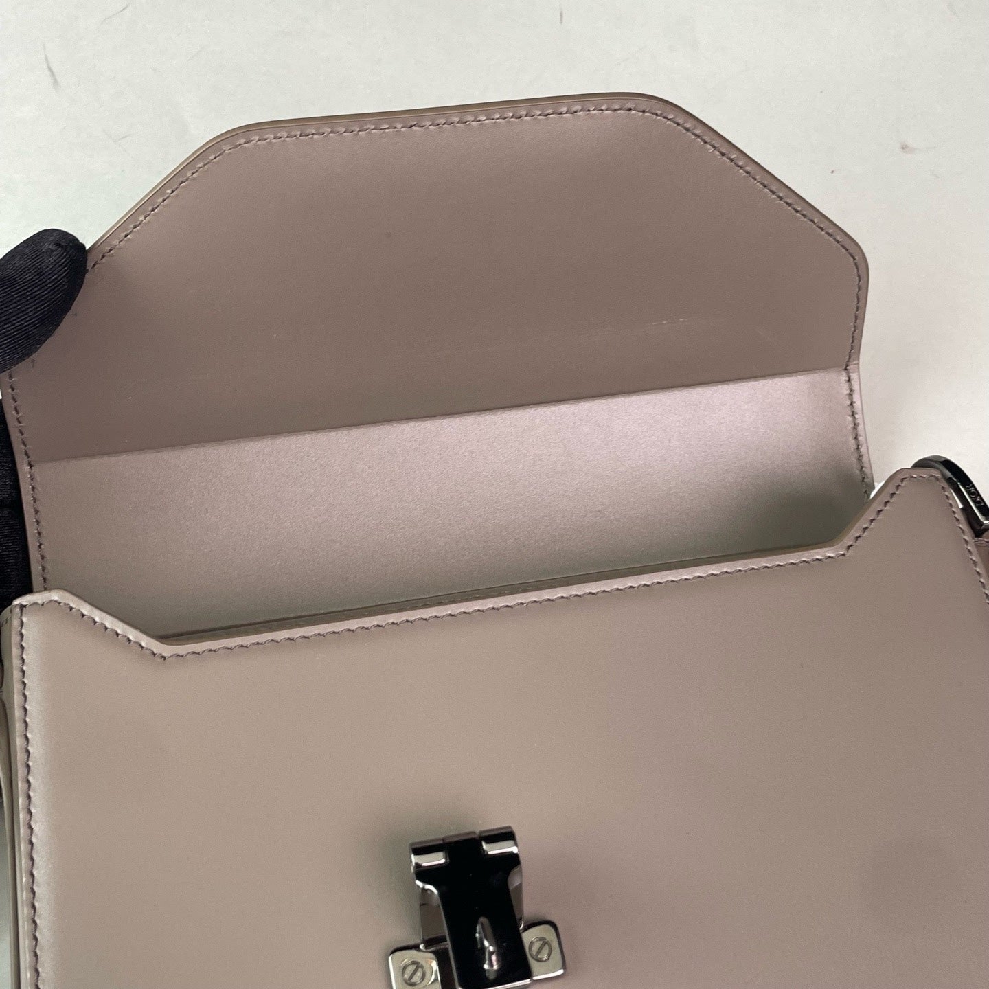 Dior Gray