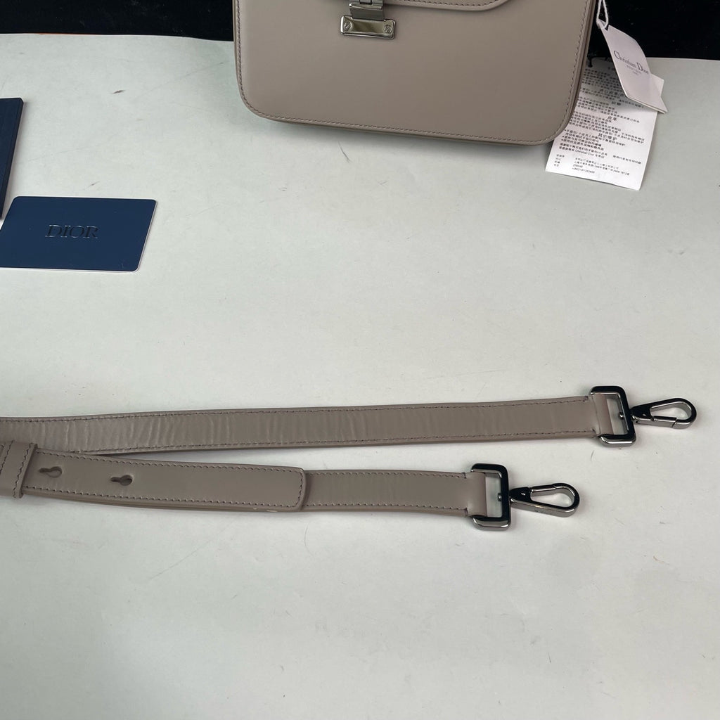 Dior Gray