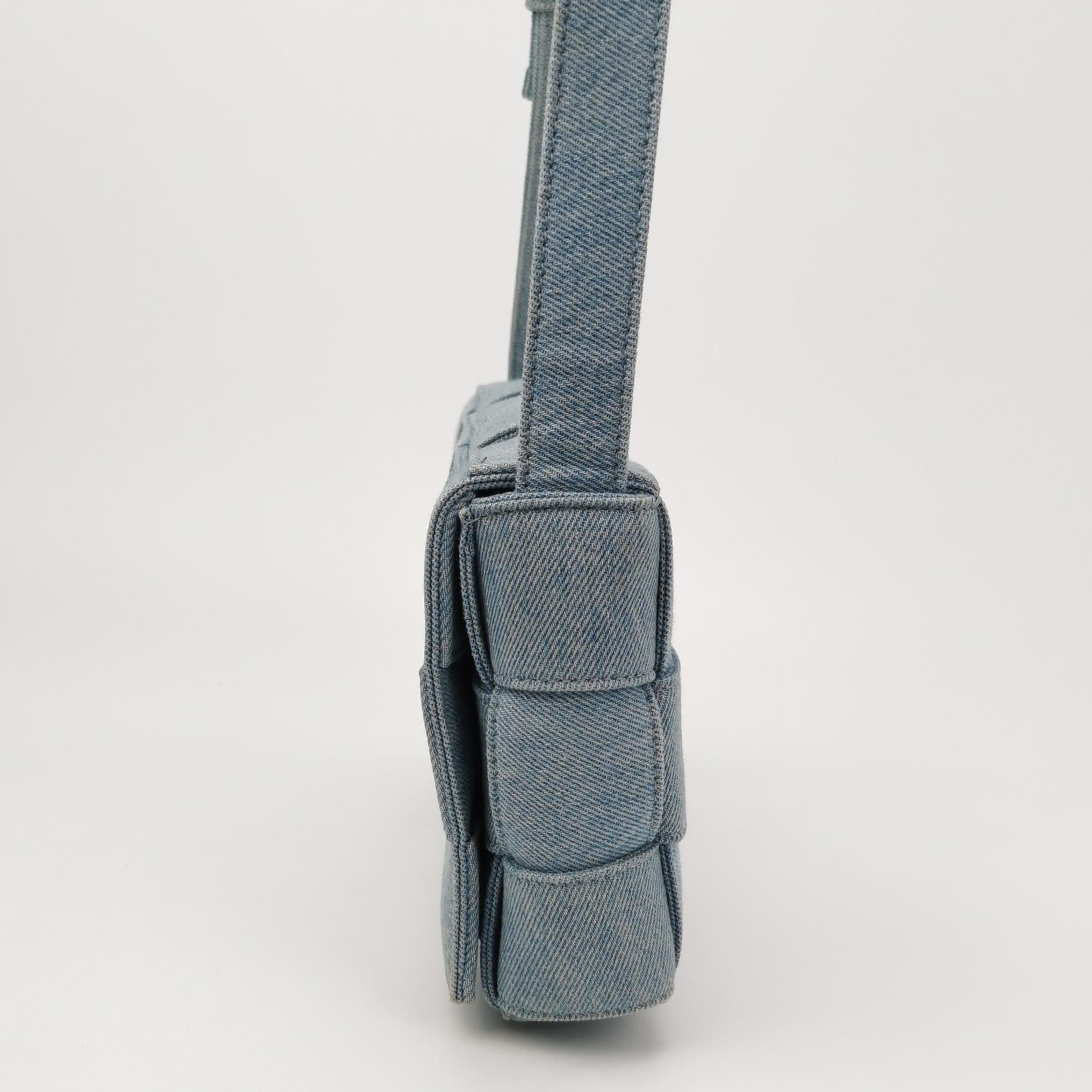 Bottega Veneta Denim Crossbody 710188V2A014948