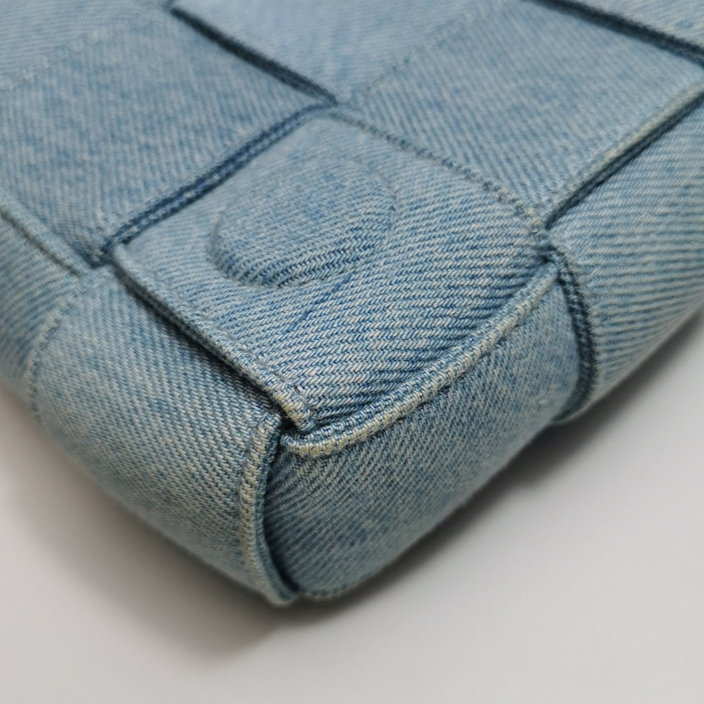 Bottega Veneta Denim Crossbody 710188V2A014948