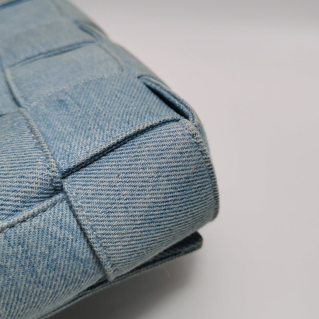 Bottega Veneta Denim Crossbody 710188V2A014948