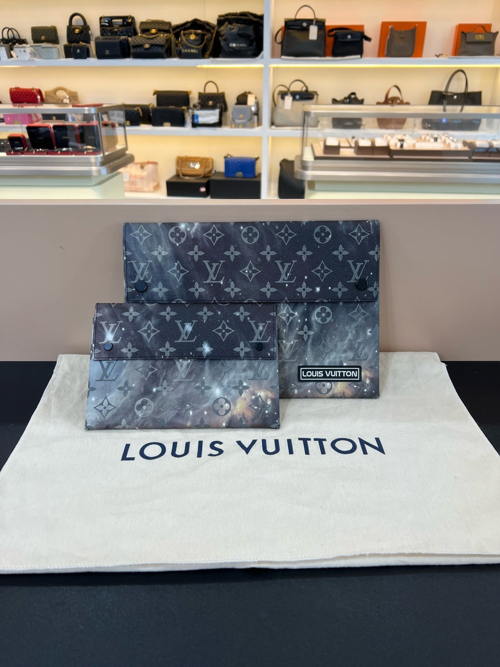 Louis Vuitton Clutch