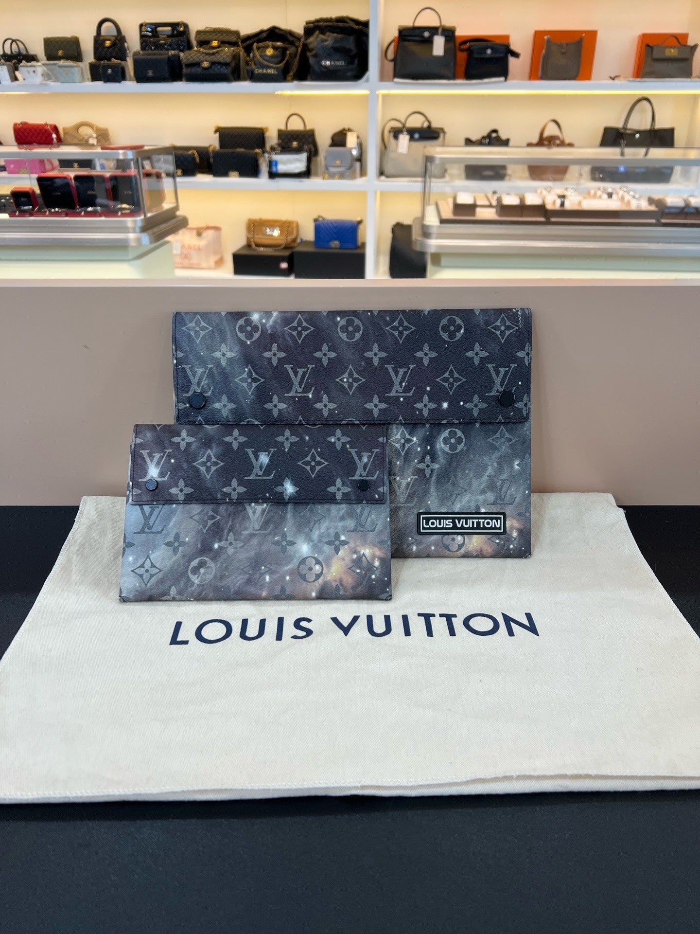 Louis Vuitton Clutch