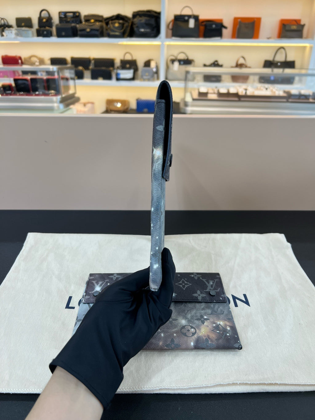 Louis Vuitton Clutch