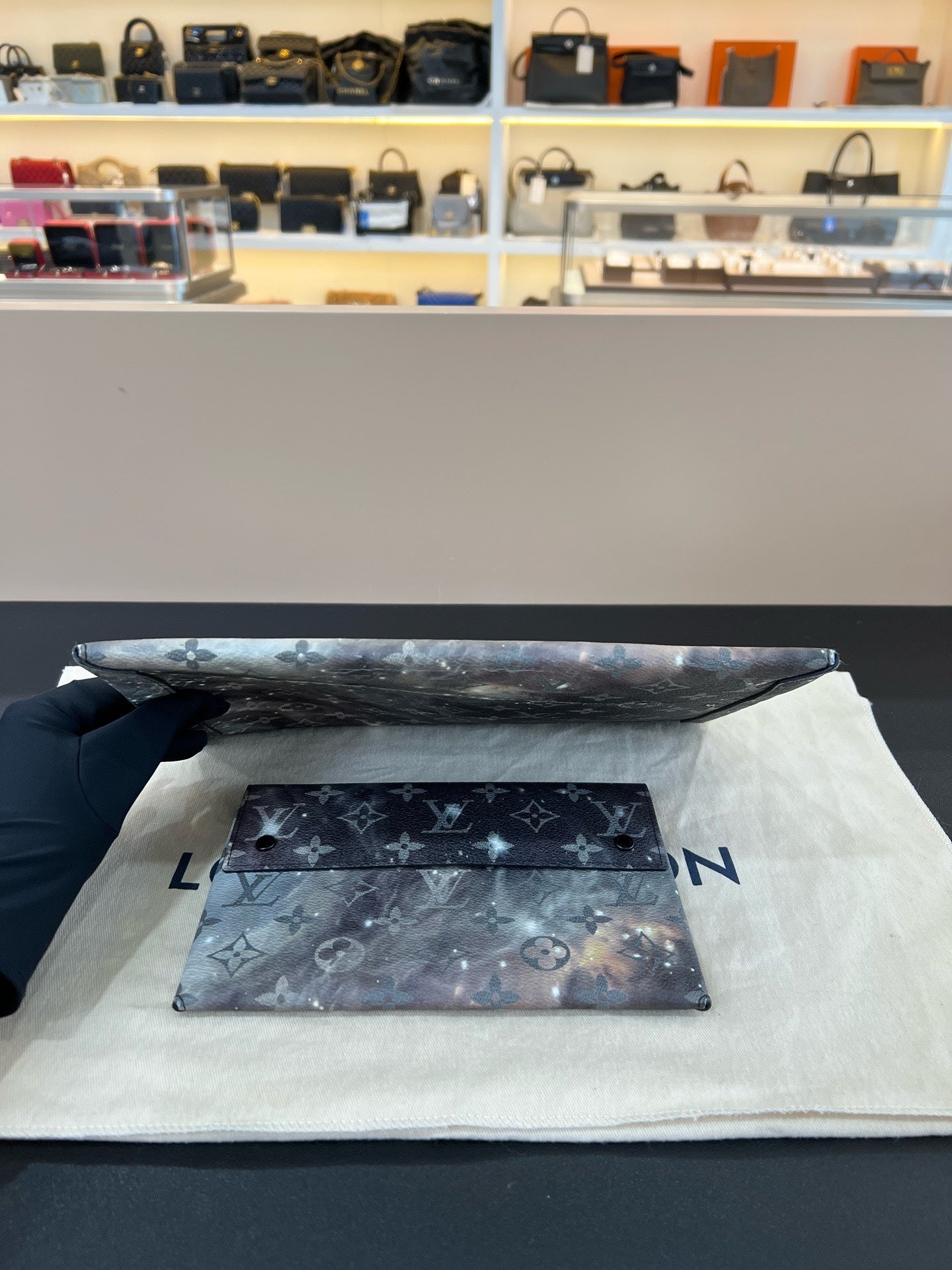 Louis Vuitton Clutch
