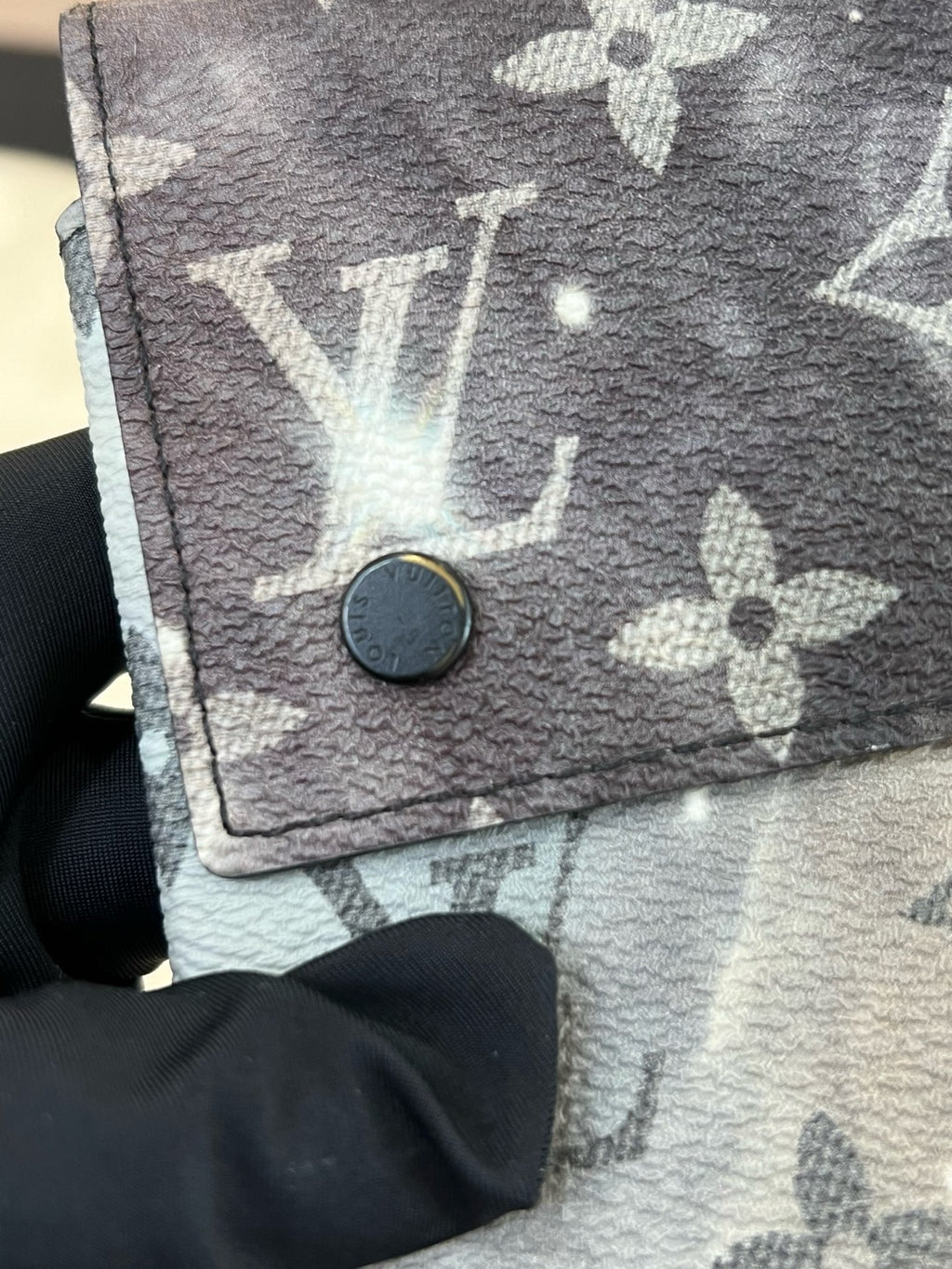 Louis Vuitton Clutch
