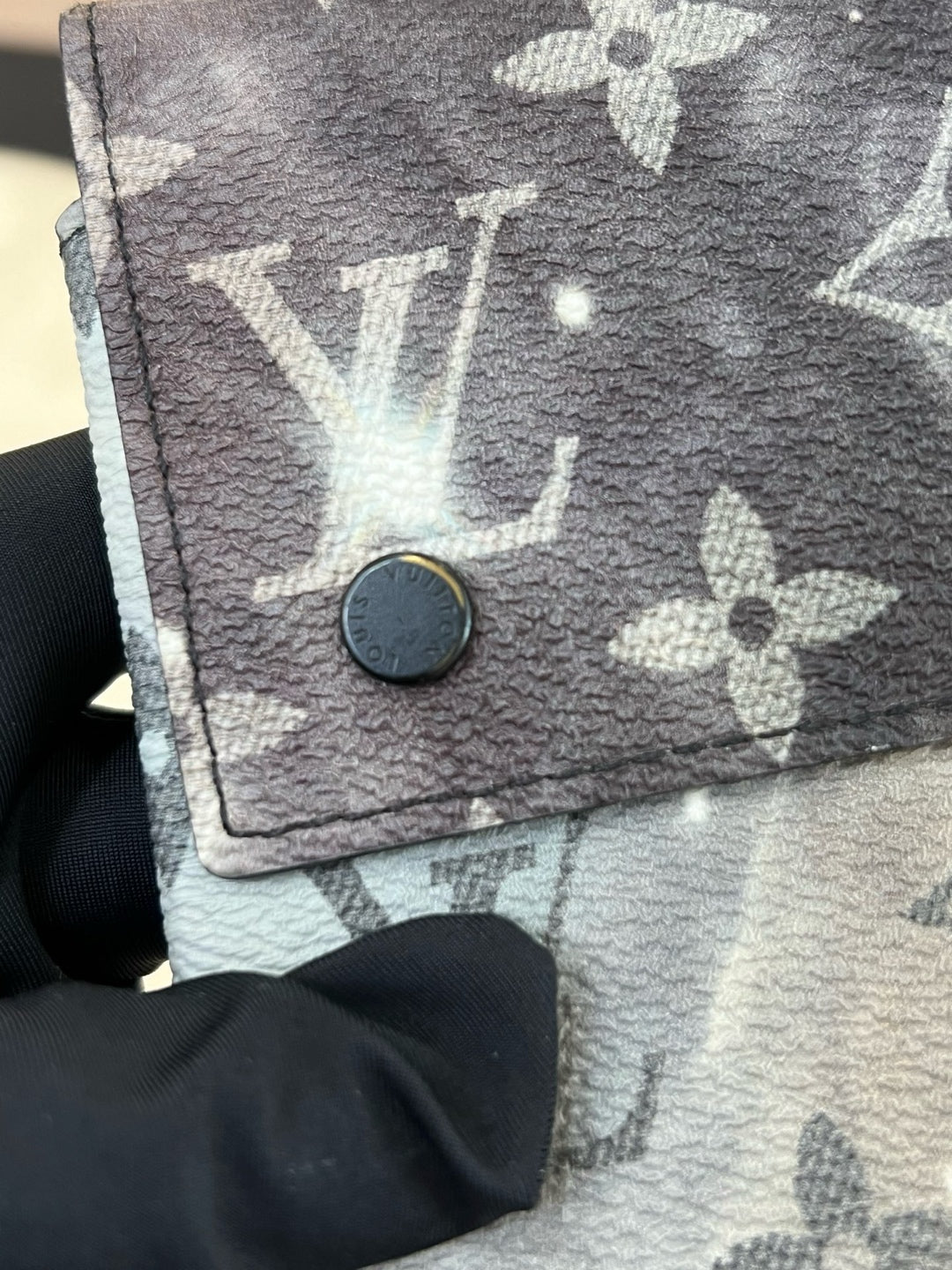 Louis Vuitton Clutch
