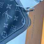 Louis Vuitton Messenger Bag