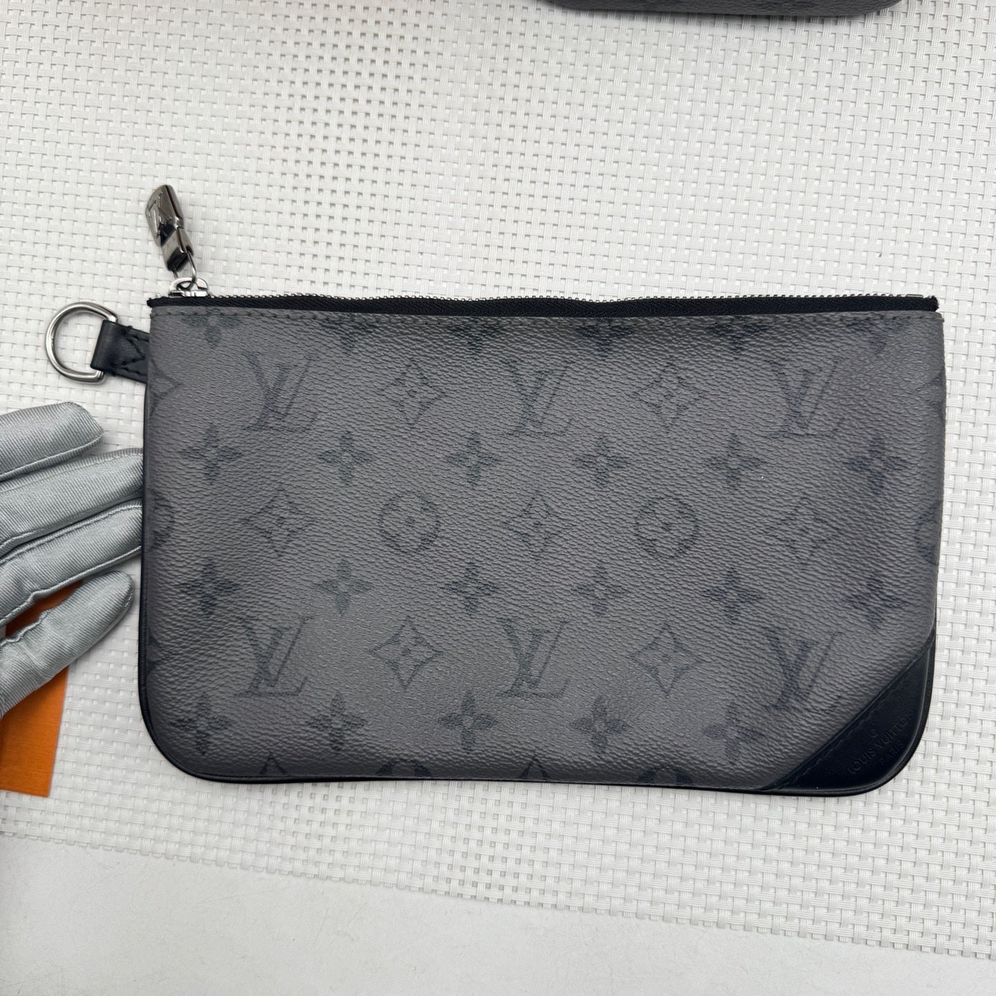 Louis Vuitton Messenger Bag