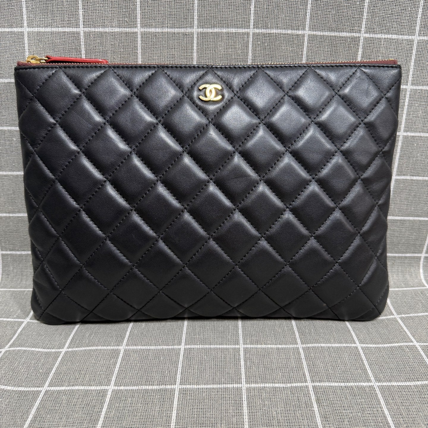 Chanel Classic zip-around wallet Metal Gold AP4419-B10583-C3906