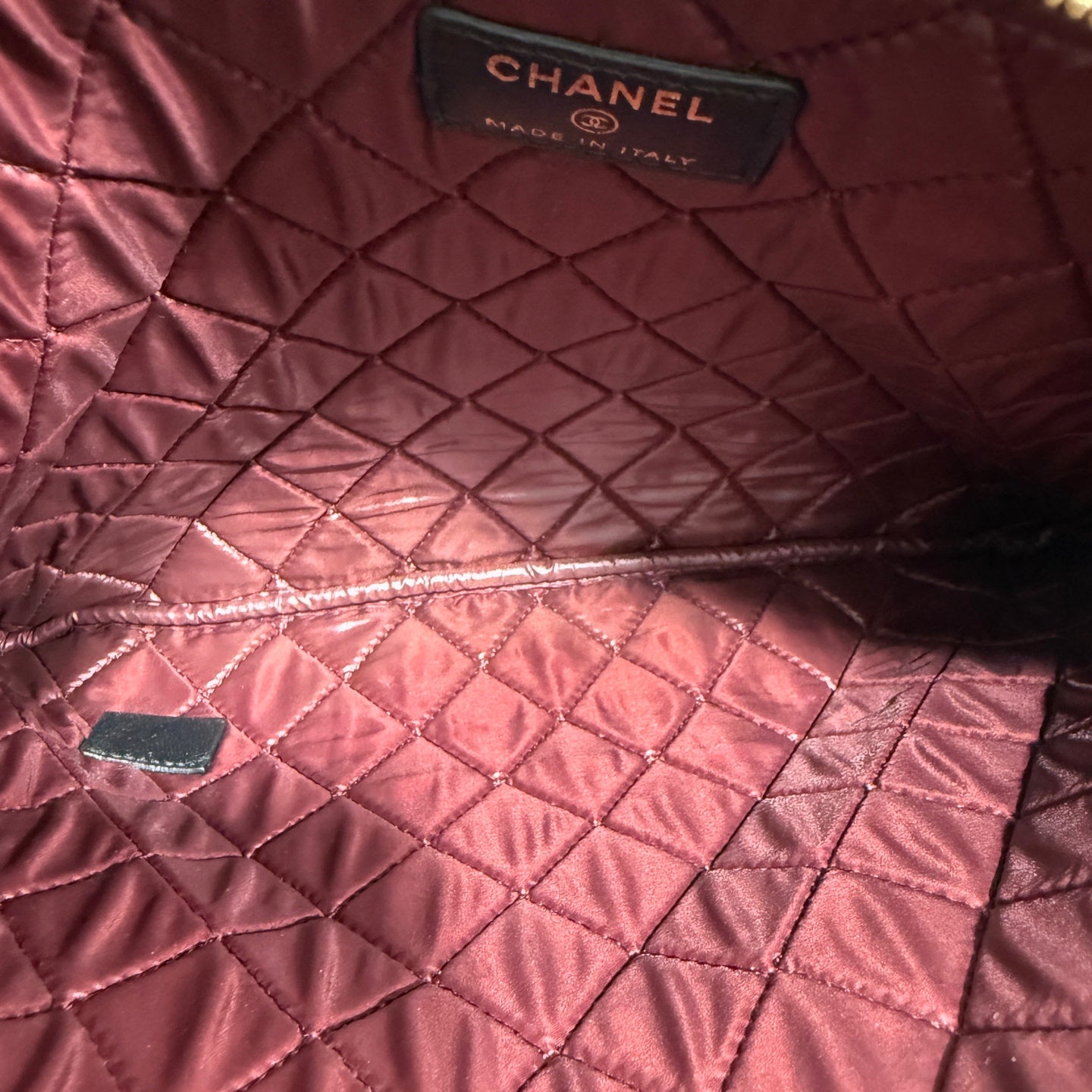 Chanel Classic zip-around wallet Metal Gold AP4419-B10583-C3906
