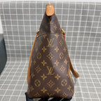 Louis Vuitton Leather M56688