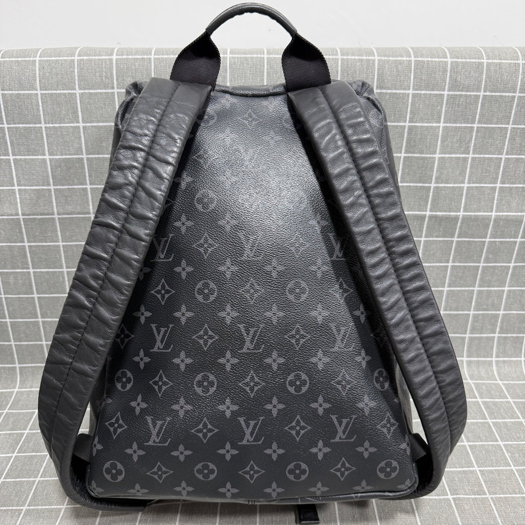 Louis Vuitton Discovery Canvas Backpack M43186
