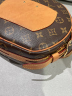 Louis Vuitton M52294