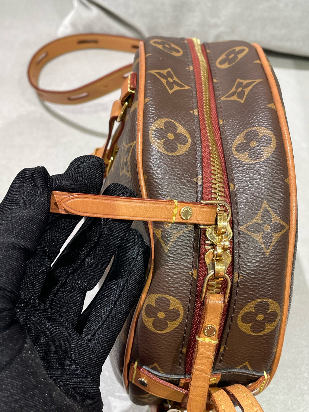 Louis Vuitton M52294