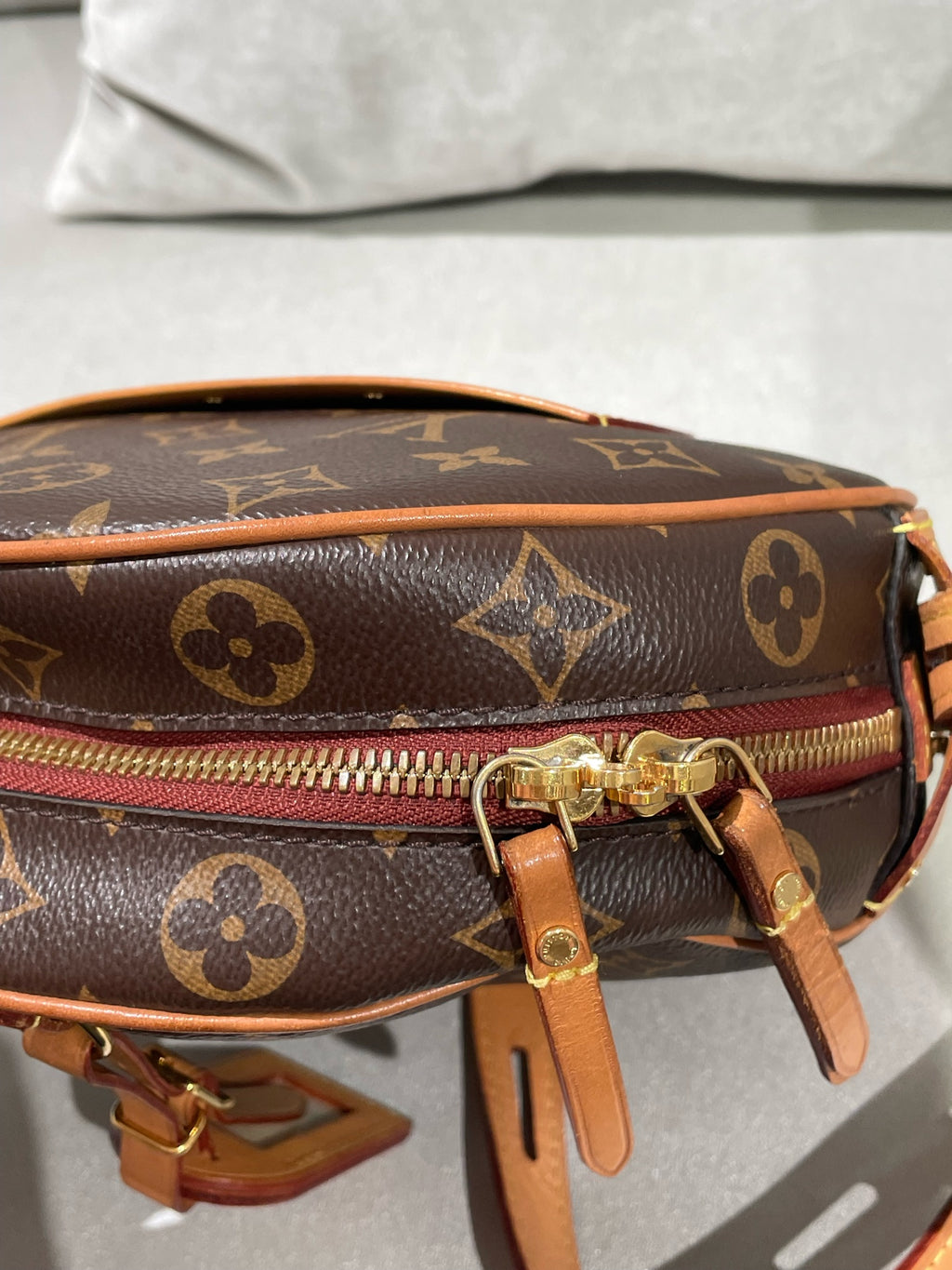 Louis Vuitton M52294