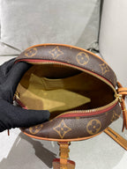 Louis Vuitton M52294