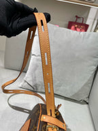 Louis Vuitton M52294