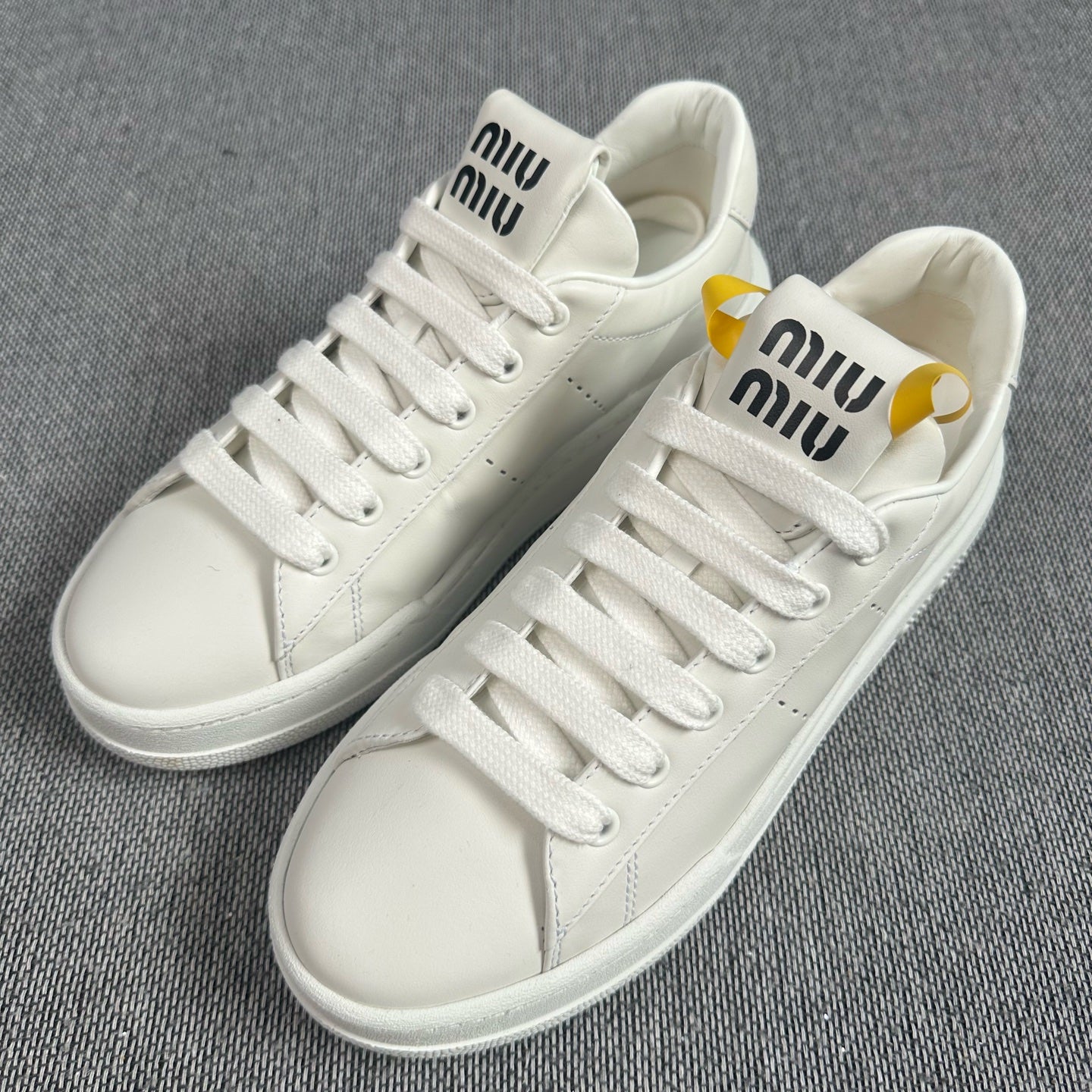 Miu Miu Leather White Skate shoes