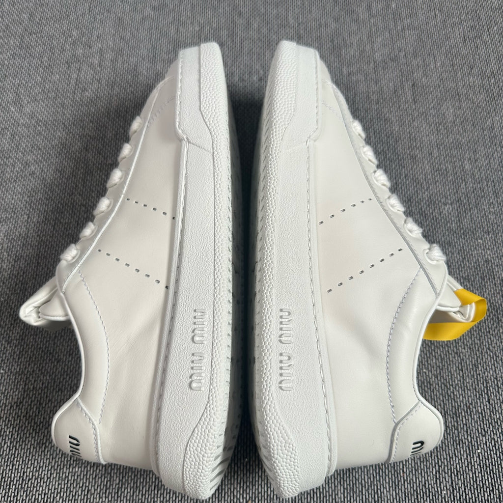 Miu Miu Leather White Skate shoes