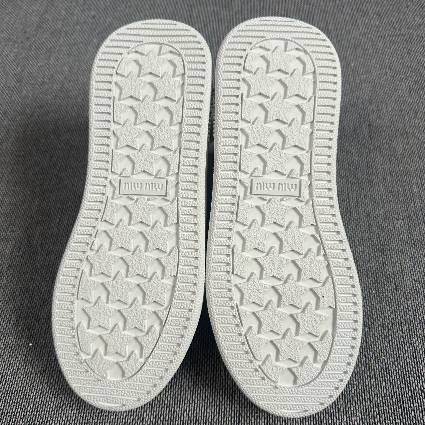 Miu Miu Leather White Skate shoes